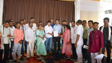 एनएमडीसी के शीर्ष नेतृत्व ने दंतेवाड़ा के पंचायत प्रमुखों से मुलाकात की, जल, बिजली और सड़कों पर कार्रवाई का दिलाया भरोसा