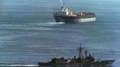 भारत के करीब ईरानी टैंकर पर अमेरिका का हमला, हिंद महासागर में 3 जहाजों की घेराबंदी