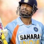 सचिन तेंदुलकर का जन्मदिन, फैंस का उमड़ा सैलाब