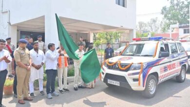 कोरबा जिले को मिली 22 नए डायल 112 वाहनों की सौगात कोरबा जिले को मिली 22 नए डायल 112 वाहनों की सौगात