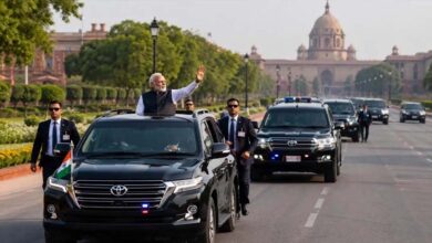 PM मोदी की सादगी की मिसाल: आधा किया अपना काफिला, SPG को दिए खास निर्देश