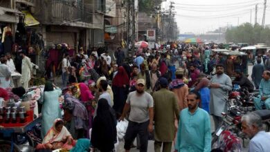 अमेरिका में बड़ा हादसा! आसमान में टकराए दो फाइटर जेट, जमीन पर मचा हड़कंप