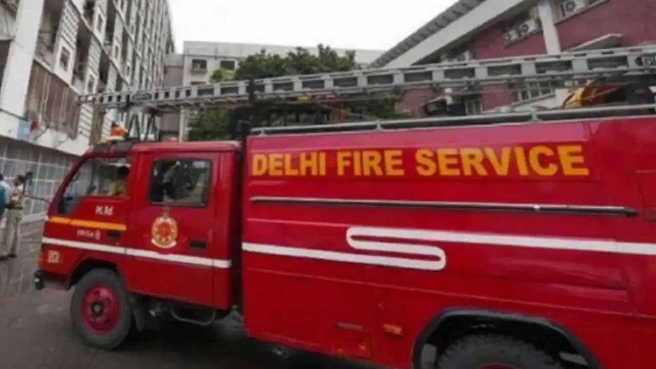 हाईराइज बिल्डिंग्स के लिए इंटरनेट मॉनिटरिंग सिस्टम लागू, फायर अलर्ट सीधे DFS को मिलेगा