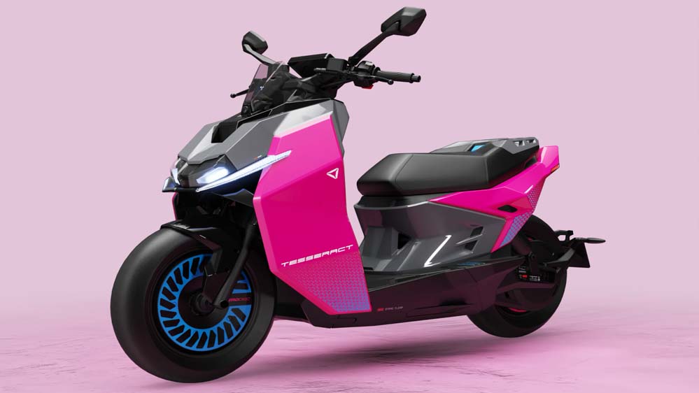 लॉन्च तो हो गया, लेकिन डिलीवरी अभी दूर! Ultraviolette Tesseract अब 2027 में मिलेगा लॉन्च तो हो गया, लेकिन डिलीवरी अभी दूर! Ultraviolette Tesseract अब 2027 में मिलेगा