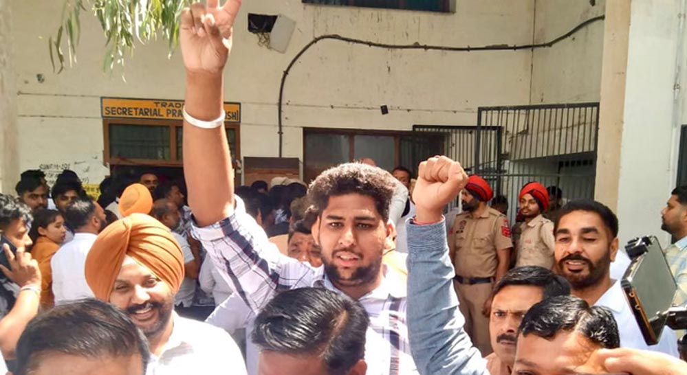 Punjab Nikay Chunav Result: नगर निकाय चुनाव में AAP आगे, कांग्रेस और अकाली दल की बढ़ी चिंता