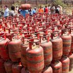 घरेलू गैस के दाम नहीं बदले, कमर्शियल सिलेंडर भी स्थिर घरेलू गैस के दाम नहीं बदले, कमर्शियल सिलेंडर भी स्थिर