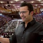 “लोग क्या कहेंगे” छोड़ो! असली जिंदगी तब शुरू होगी “लोग क्या कहेंगे” छोड़ो! असली जिंदगी तब शुरू होगी