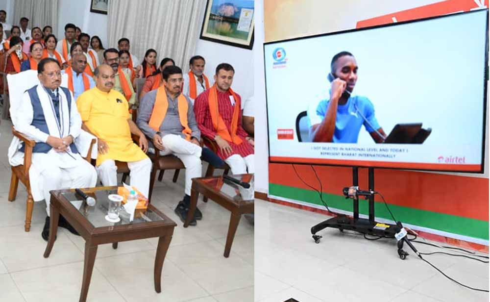 PM मोदी के ‘मन की बात’ में गूंजा छत्तीसगढ़, मुख्यमंत्री साय ने जताई खुशी PM मोदी के ‘मन की बात’ में गूंजा छत्तीसगढ़, मुख्यमंत्री साय ने जताई खुशी
