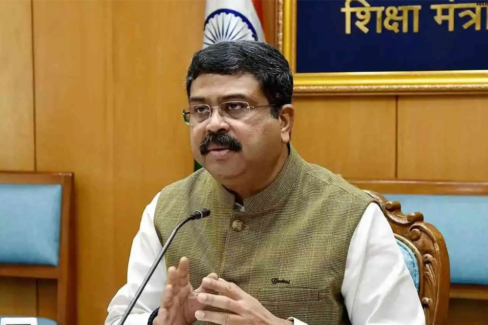 छात्रों को लेकर धर्मेंद्र प्रधान सख्त, कहा- हर शिकायत का होगा समाधान