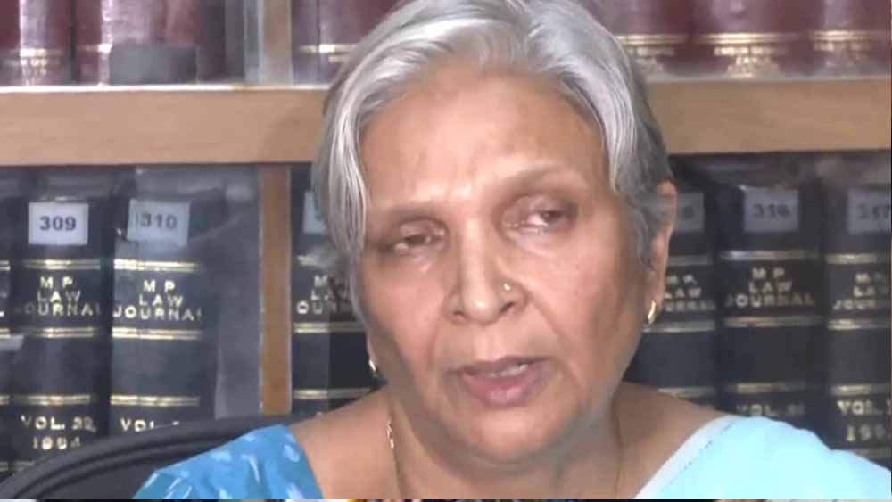 गिरिबाला सिंह से CBI के तीखे सवाल, शरीर पर चोट के निशानों को लेकर साधी चुप्पी