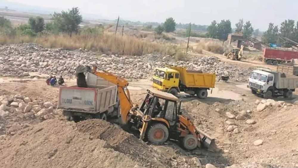 Illegal Mining के खिलाफ पंजाब पुलिस का अभियान तेज, कई जगहों पर कार्रवाई