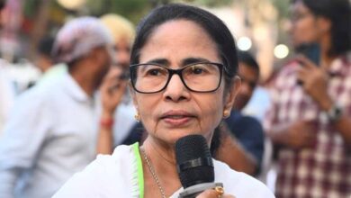 ममता बनर्जी का दांव पड़ा उल्टा, राज्यपाल ने भंग की बंगाल विधानसभा