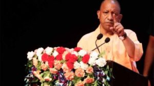 प्रतिकूल मौसम में आमजन के बीच रहें अधिकारीः मुख्यमंत्री