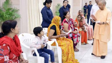 9 वर्ष में यूपी में सुधरा शिक्षा का स्तर, बेसिक-माध्यमिक शिक्षा परिषद के विद्यालयों में बच्चों के लिए सभी सुविधाएं व संसाधनः सीएम योगी