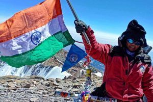बिहार की बेटी मिताली ने पर्वतारोहण में रचा इतिहास, केदारकांठा पर लहराया परचम बिहार की बेटी मिताली ने पर्वतारोहण में रचा इतिहास, केदारकांठा पर लहराया परचम