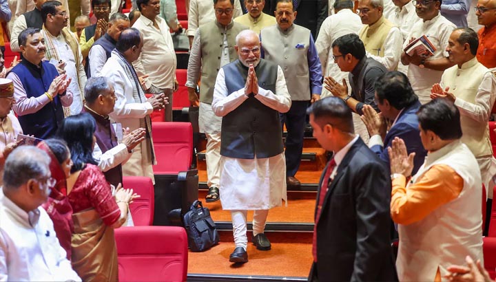 PM मोदी के ऐतिहासिक रिकॉर्ड पर शक्ति प्रदर्शन, 35 पार्टियों के 75 नेता जुटेंगे, भविष्य की रणनीति पर होगा मंथन PM मोदी के ऐतिहासिक रिकॉर्ड पर शक्ति प्रदर्शन, 35 पार्टियों के 75 नेता जुटेंगे, भविष्य की रणनीति पर होगा मंथन