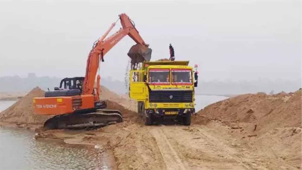 सरकार की तैयारी पूरी: 30–35 लाख सीएफटी बालू स्टॉक से निर्माण कार्य जारी रहेंगे सरकार की तैयारी पूरी: 30–35 लाख सीएफटी बालू स्टॉक से निर्माण कार्य जारी रहेंगे