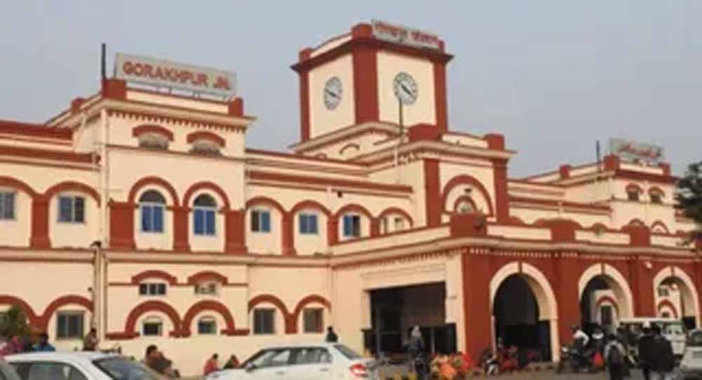 यात्रियों की सुरक्षा के लिए रेलवे का बड़ा कदम, स्टेशनों पर अग्नि सुरक्षा इंतजामों का होगा ऑडिट यात्रियों की सुरक्षा के लिए रेलवे का बड़ा कदम, स्टेशनों पर अग्नि सुरक्षा इंतजामों का होगा ऑडिट