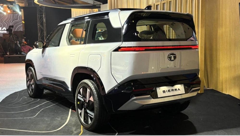 Tata Sierra CNG का इंतजार कर रहे ग्राहकों के लिए खबर, कंपनी ने लॉन्च को लेकर खोले पत्ते Tata Sierra CNG का इंतजार कर रहे ग्राहकों के लिए खबर, कंपनी ने लॉन्च को लेकर खोले पत्ते