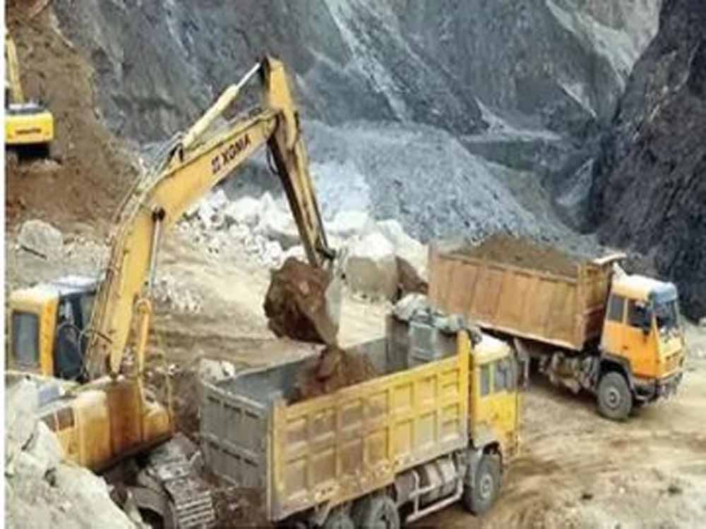 माइंस विभाग की समीक्षा बैठक: राजस्व बढ़ाने और खनन प्रक्रिया को समयबद्ध करने पर जोर माइंस विभाग की समीक्षा बैठक: राजस्व बढ़ाने और खनन प्रक्रिया को समयबद्ध करने पर जोर