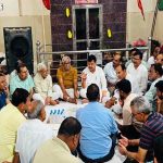माता मंदिर में ऊर्जा मंत्री तोमर की जन चौपाल, पौधरोपण और स्वच्छता अभियान से दिया खास संदेश माता मंदिर में ऊर्जा मंत्री तोमर की जन चौपाल, पौधरोपण और स्वच्छता अभियान से दिया खास संदेश