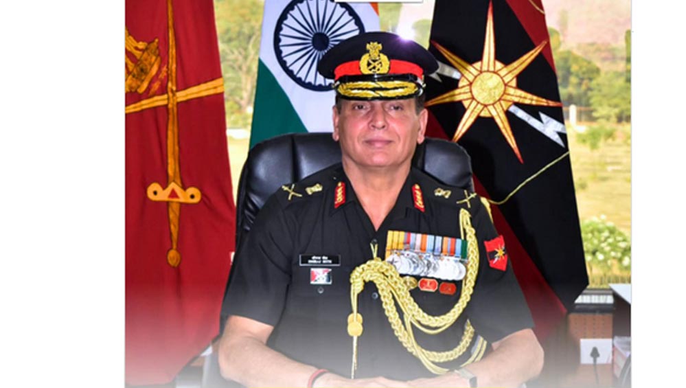 अगले थल सेना अध्यक्ष की दौड़ में लेफ्टिनेंट जनरल धीरज सेठ, जानिए उनका सैन्य सफर और उपलब्धियां अगले थल सेना अध्यक्ष की दौड़ में लेफ्टिनेंट जनरल धीरज सेठ, जानिए उनका सैन्य सफर और उपलब्धियां