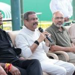केंद्रीय शिक्षा मंत्री धर्मेंद्र प्रधान ने शूटिंग अकादमी में खिलाड़ियों से किया संवाद, बढ़ाया उत्साह