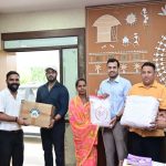 मुख्यमंत्री की सराहना से बढ़ी विष्णु भोग चावल की मांग, रायपुर से पहुंचे ग्राहक ने खरीदा 50 किलो चावल मुख्यमंत्री की सराहना से बढ़ी विष्णु भोग चावल की मांग, रायपुर से पहुंचे ग्राहक ने खरीदा 50 किलो चावल