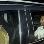 बंगाल में सियासी हलचल: अभिषेक बनर्जी के घर रेड, मदन मित्रा के ठिकाने पर छापा; दौड़ी-दौड़ी पहुंचीं ममता बंगाल में सियासी हलचल: अभिषेक बनर्जी के घर रेड, मदन मित्रा के ठिकाने पर छापा; दौड़ी-दौड़ी पहुंचीं ममता