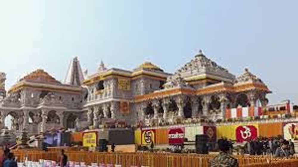 अयोध्या में उठे सवाल, अब जांच के लिए मैदान में उतरी SIT अयोध्या में उठे सवाल, अब जांच के लिए मैदान में उतरी SIT
