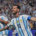 FIFA World Cup: मेसी का ऐतिहासिक शो, 16वां वर्ल्ड कप गोल और हैट्रिक से अर्जेंटीना की शानदार जीत FIFA World Cup: मेसी का ऐतिहासिक शो, 16वां वर्ल्ड कप गोल और हैट्रिक से अर्जेंटीना की शानदार जीत