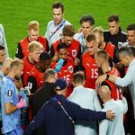 FIFA के अनिवार्य हाइड्रेशन ब्रेक्स पर बवाल, फैंस बोले- मैच का फ्लो हो रहा खराब, मजा हो रहा किरकिरा