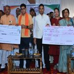 जनकल्याणकारी योजनाओं से बदली लोगों की जिंदगी, मंत्री टंक राम वर्मा ने गिनाईं उपलब्धियां