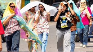 भीषण गर्मी से पंजाब बेहाल, पारा 42.5 डिग्री पार; थर्मल प्लांट बंद होने से बिजली संकट गहराया भीषण गर्मी से पंजाब बेहाल, पारा 42.5 डिग्री पार; थर्मल प्लांट बंद होने से बिजली संकट गहराया