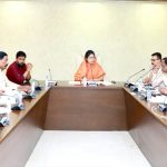 लापरवाह ठेकेदारों पर सख्त एक्शन, राज्यमंत्री गौर ने ब्लैकलिस्ट करने के दिए निर्देश लापरवाह ठेकेदारों पर सख्त एक्शन, राज्यमंत्री गौर ने ब्लैकलिस्ट करने के दिए निर्देश