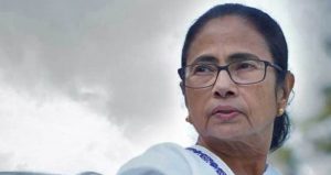 ममता सरकार पर बढ़ा दबाव, ₹2.29 लाख करोड़ के कथित नुकसान पर CAG रिपोर्ट से सियासी हलचल ममता सरकार पर बढ़ा दबाव, ₹2.29 लाख करोड़ के कथित नुकसान पर CAG रिपोर्ट से सियासी हलचल