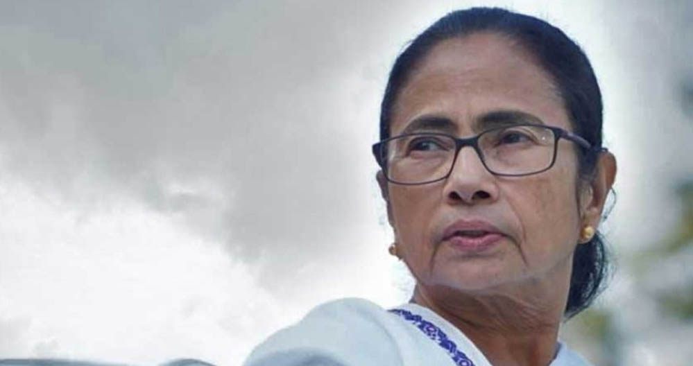 ममता सरकार पर बढ़ा दबाव, ₹2.29 लाख करोड़ के कथित नुकसान पर CAG रिपोर्ट से सियासी हलचल ममता सरकार पर बढ़ा दबाव, ₹2.29 लाख करोड़ के कथित नुकसान पर CAG रिपोर्ट से सियासी हलचल