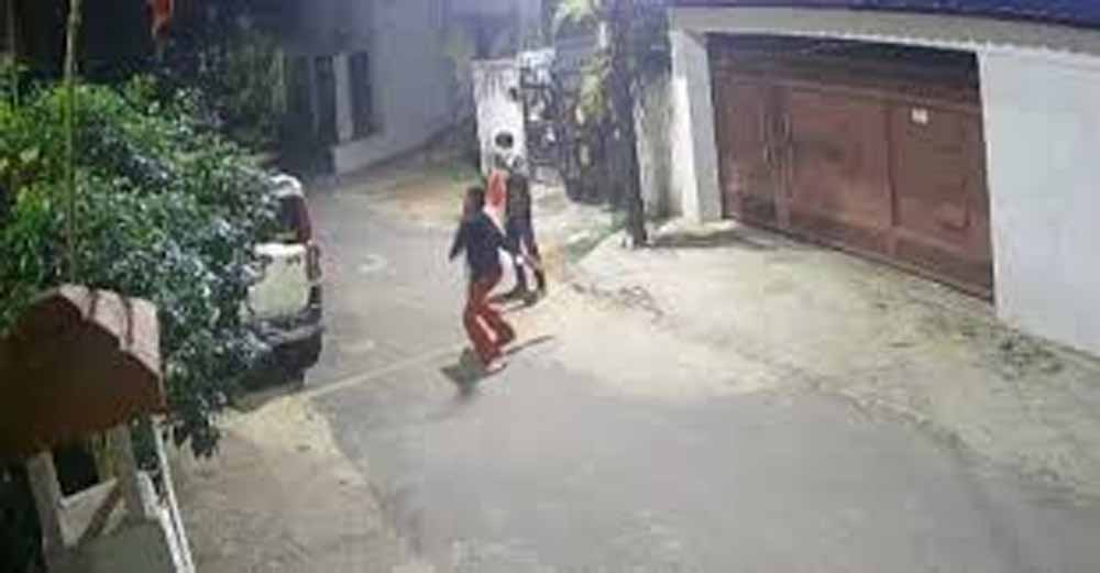 निवारणपुर स्थित RSS ऑफिस को बनाया निशाना, CCTV फुटेज खंगाल रही पुलिस