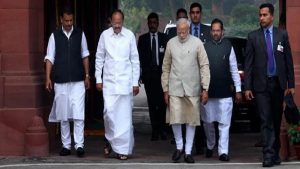 मोदी कैबिनेट में बदलाव की आहट! कई मंत्रियों की छुट्टी तय?, TMC और शिवसेना के बागियों की एंट्री की चर्चा