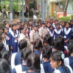 छात्राओं की सुरक्षा और अधिकारों पर विशेष फोकस, जनजातीय बालिकाओं को दी जा रही जानकारी छात्राओं की सुरक्षा और अधिकारों पर विशेष फोकस, जनजातीय बालिकाओं को दी जा रही जानकारी