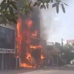 भीषण आग मामले में SIT जांच शुरू, चार लोग गिरफ्तार और अधिकारी निलंबित