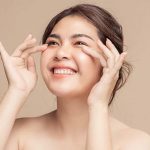 ग्लास स्किन पाने के आसान घरेलू उपाय, रसोई की चीजों से निखरेगा चेहरा ग्लास स्किन पाने के आसान घरेलू उपाय, रसोई की चीजों से निखरेगा चेहरा