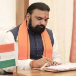 पटना में वीकेंड हेलीकॉप्टर जॉय राइड, किराया 2100 रुपये तय पटना में वीकेंड हेलीकॉप्टर जॉय राइड, किराया 2100 रुपये तय