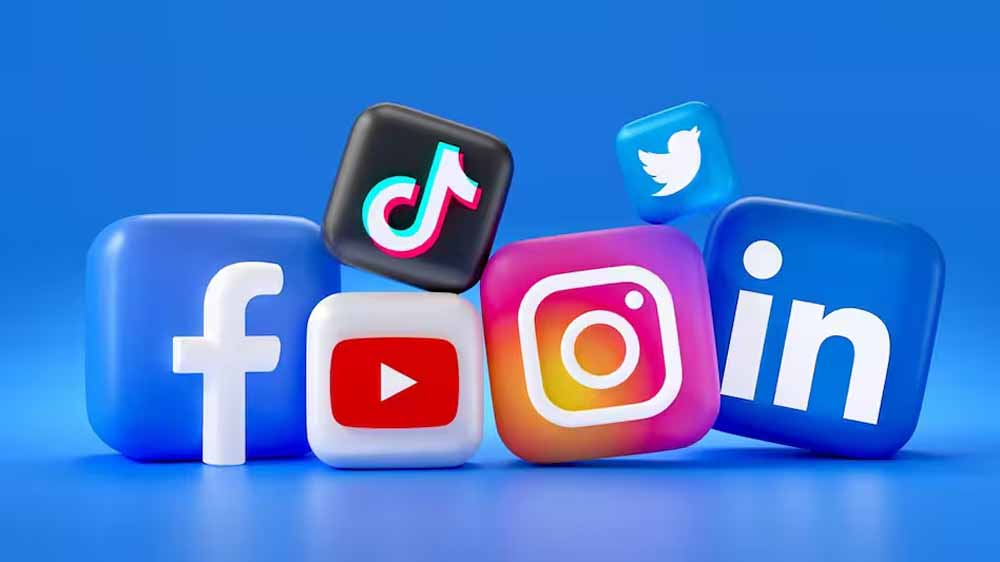 ब्रिटेन में 16 साल से कम बच्चों के लिए सोशल मीडिया बैन का ऐलान