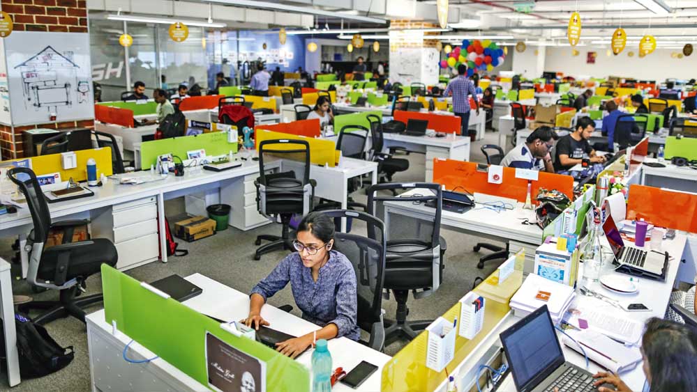 वेतन बढ़ोतरी के साथ नई सौगात, छुट्टी के दिन का भी मिलेगा भुगतान; 8 घंटे की ड्यूटी तय