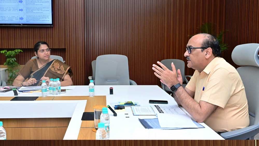 मुख्य सचिव की अध्यक्षता में राज्य स्तरीय स्वीकृति एवं निगरानी समिति की बैठक सम्पन्न