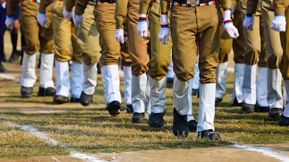 यूपी पुलिस कॉन्स्टेबल 2026: आसान पेपर के बाद संभावित कटऑफ कितनी जा सकती है? यूपी पुलिस कॉन्स्टेबल 2026: आसान पेपर के बाद संभावित कटऑफ कितनी जा सकती है?