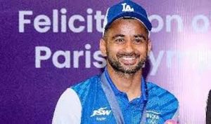 भारतीय हॉकी में नया रिकॉर्ड: मनप्रीत सिंह ने दिलीप तिर्की का 412 मैचों का रिकॉर्ड तोड़ा भारतीय हॉकी में नया रिकॉर्ड: मनप्रीत सिंह ने दिलीप तिर्की का 412 मैचों का रिकॉर्ड तोड़ा