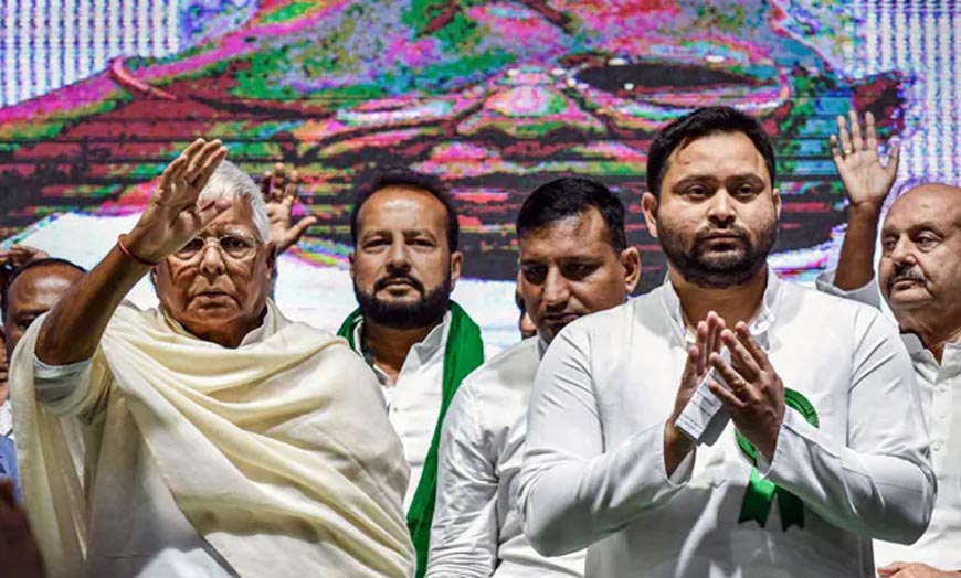 Z+ सुरक्षा हटाने पर बढ़ा सियासी बवाल, तेजस्वी यादव ने भी वापस की सरकारी सुरक्षा