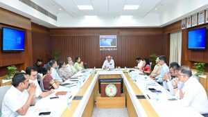 मुख्य सचिव ने की योजनाओं की प्रगति की समीक्षा, समयबद्ध क्रियान्वयन पर दिया जोर